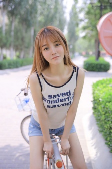 力得摸太嗯哼嗯哼嗯哼什么歌